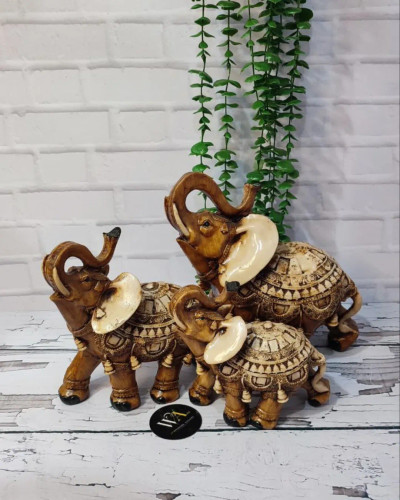 مجسمه فیل در سه سایز