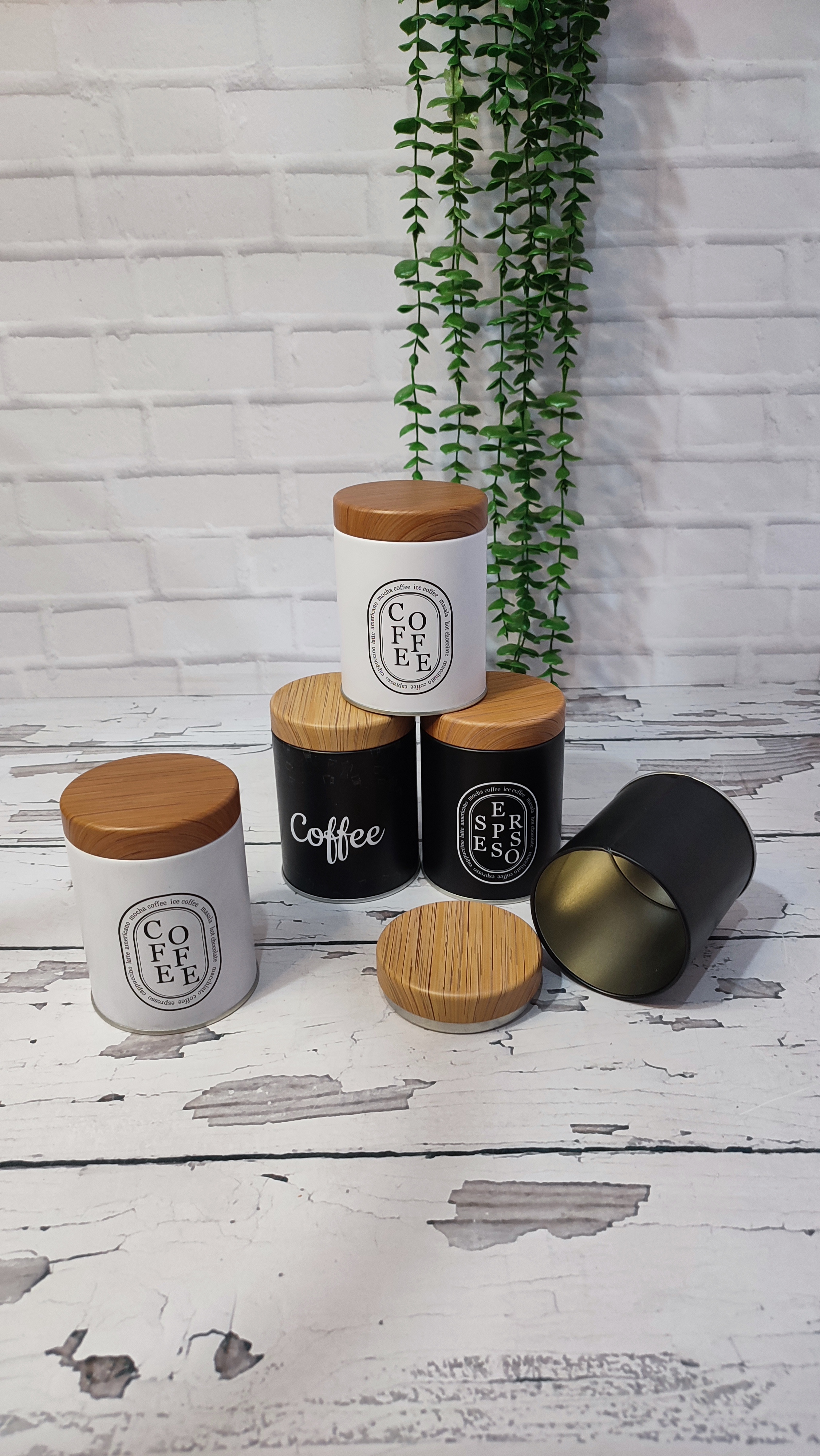 بانکه قهوه سایز کوچک سفید