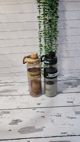 قمقمه درب پیچی شیکر دار