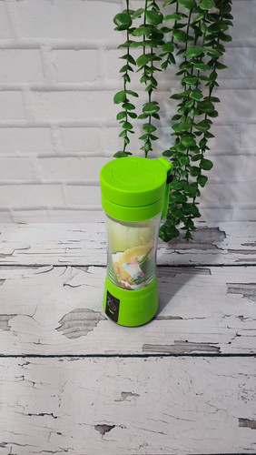 شیکر شارژی تیغه دار رنگ سبز