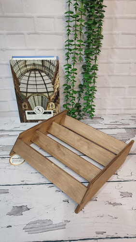 استند چوبی رو میزی مکارتی