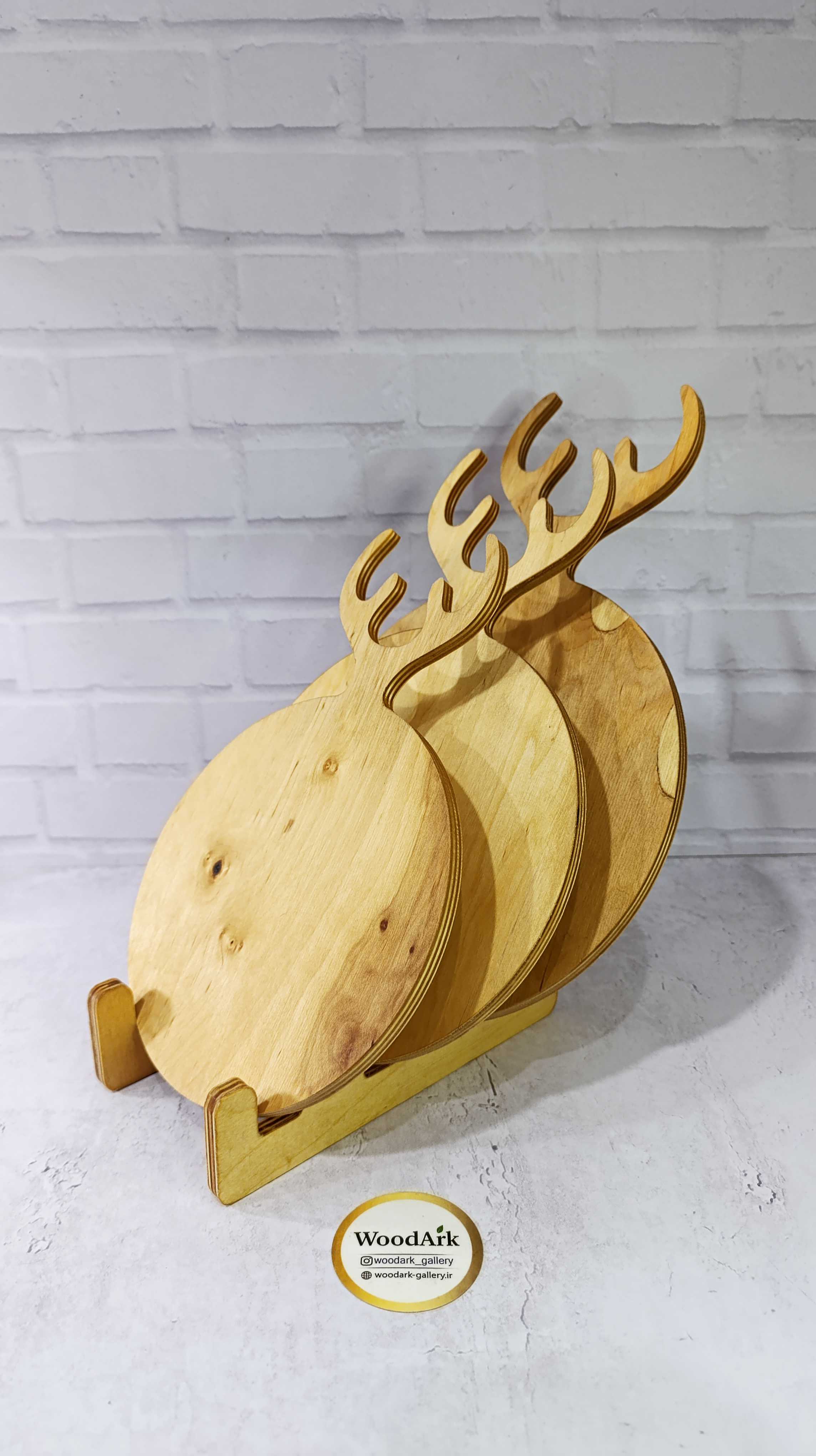 تخت سرو سه تایی گوزن گرد