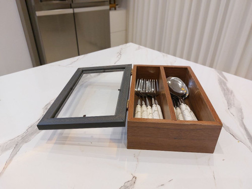 جا قاشقی دو خانه